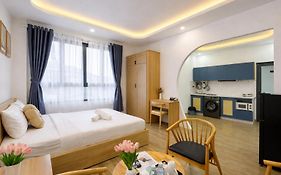 Urbanest Serviced Apartment - Near Airport
